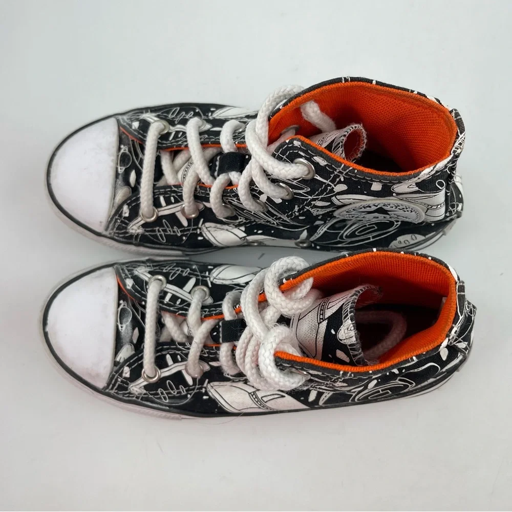 Converse Boys CTAS Black White Space Odyssey- SZ 2 Y -Hi Top Basketball Shoes